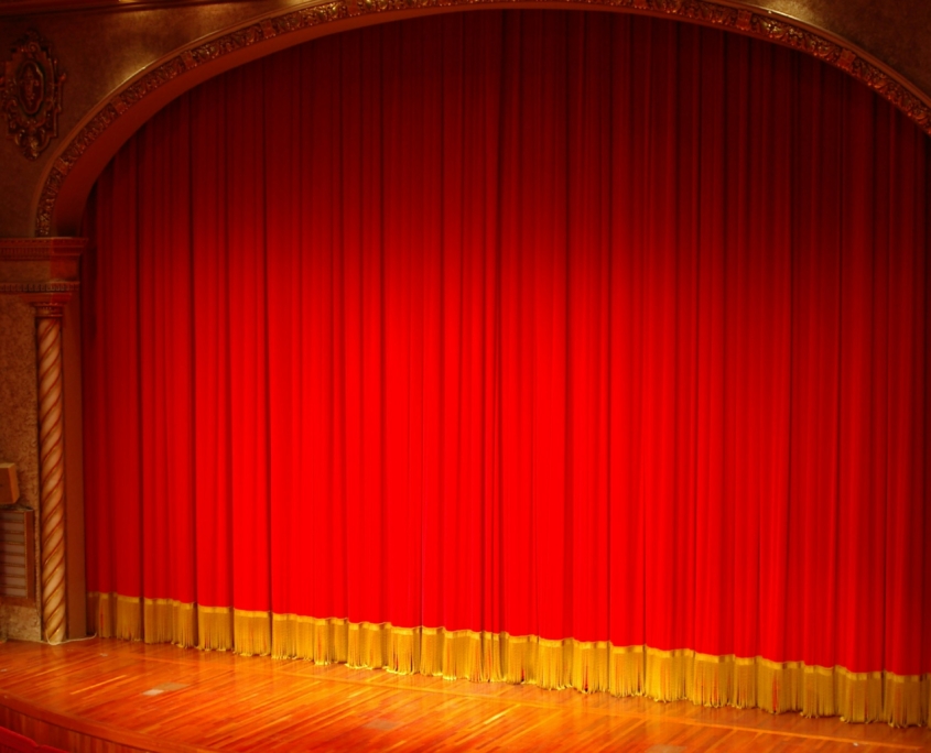 barry-weatherall-Hm_iFim94bw-unsplash